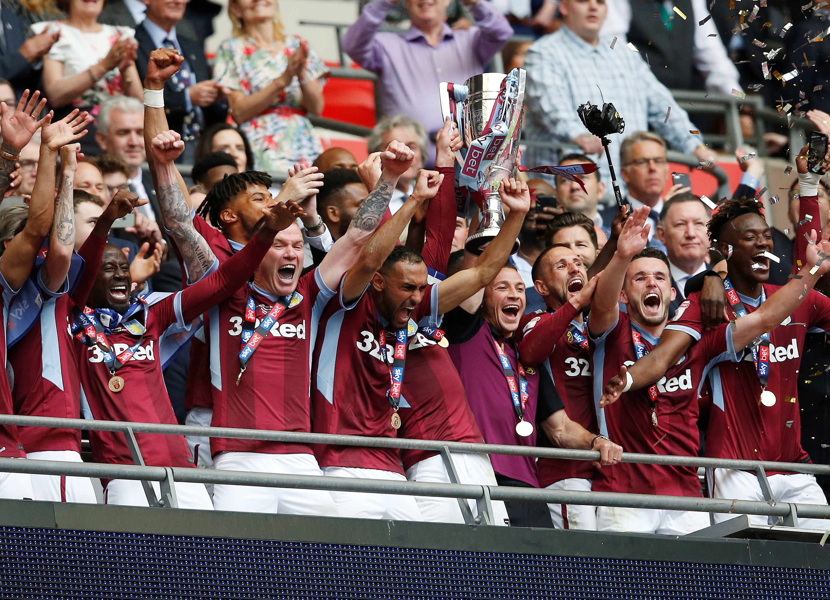 季备受期待 季备受期待