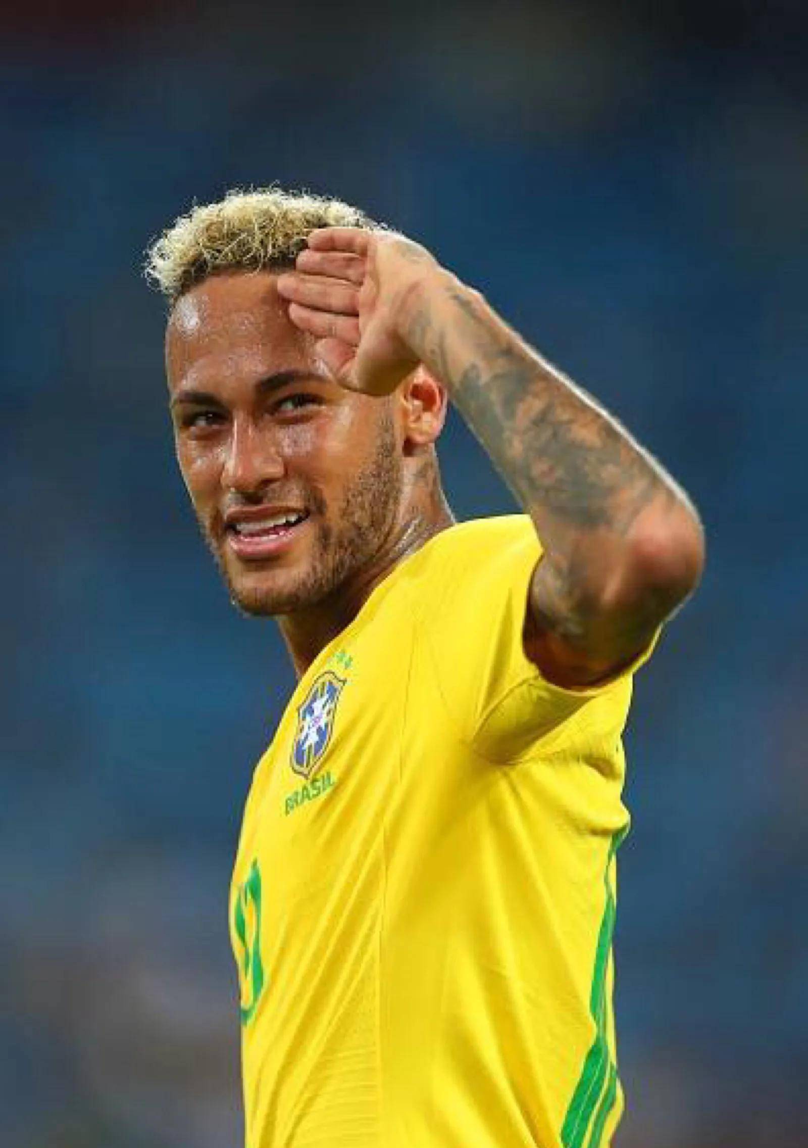 并策动反击 并策动反击