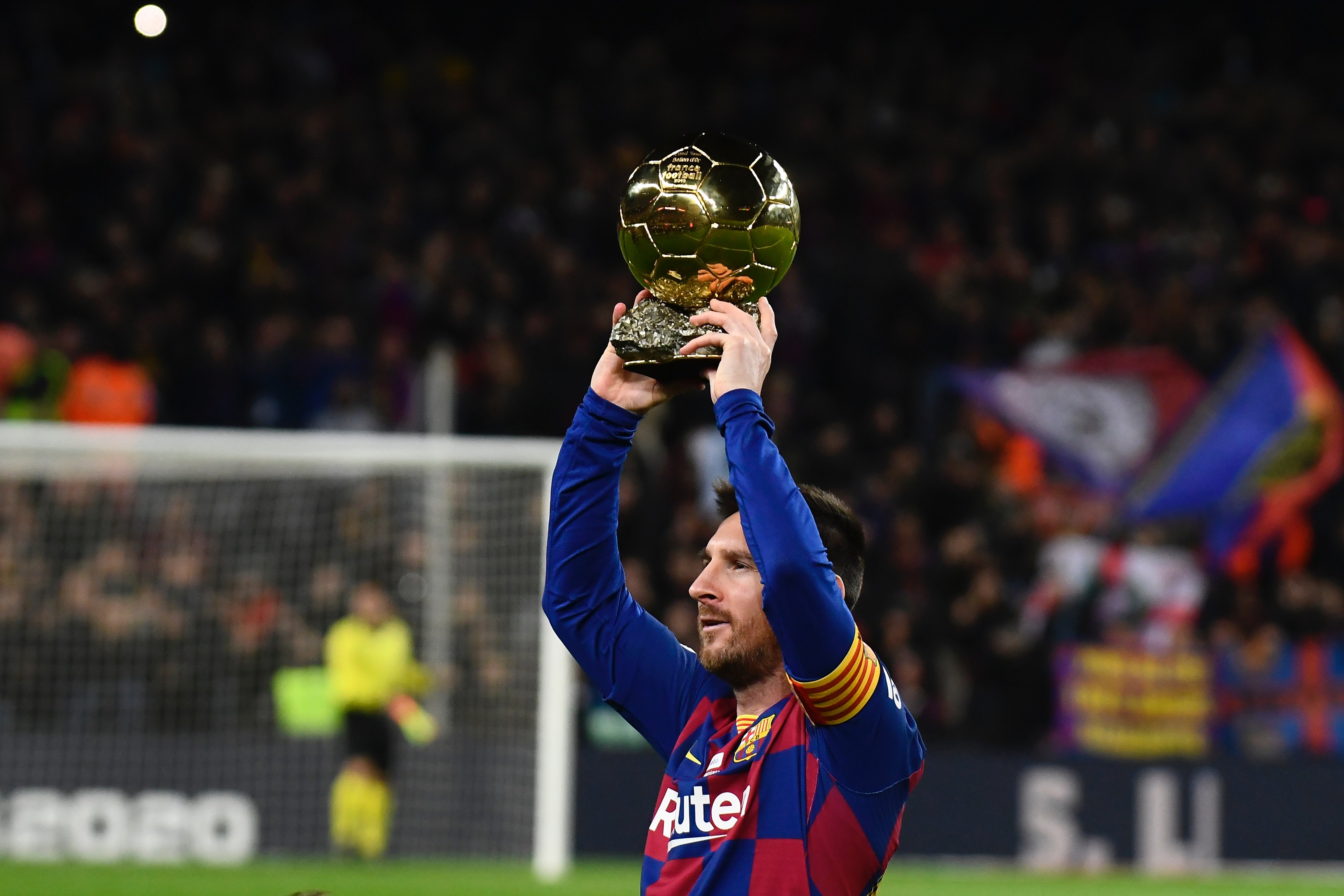 尤其在中前 尤其在中前