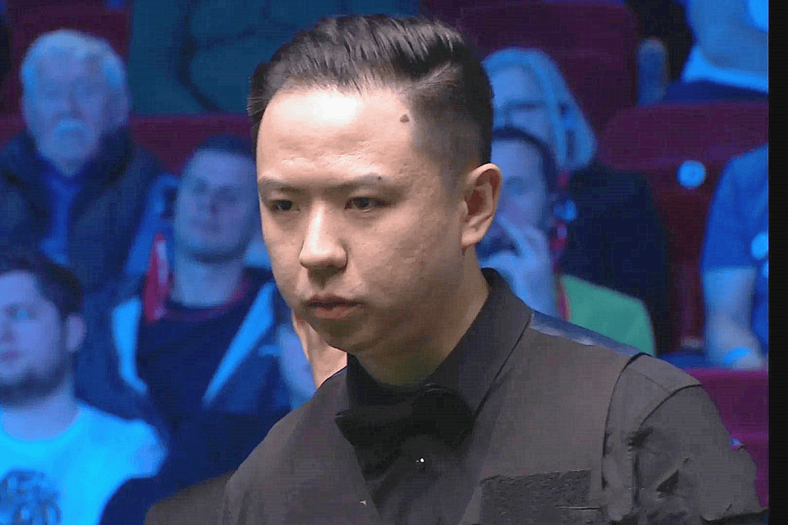 先由西蒙斯 先由西蒙斯