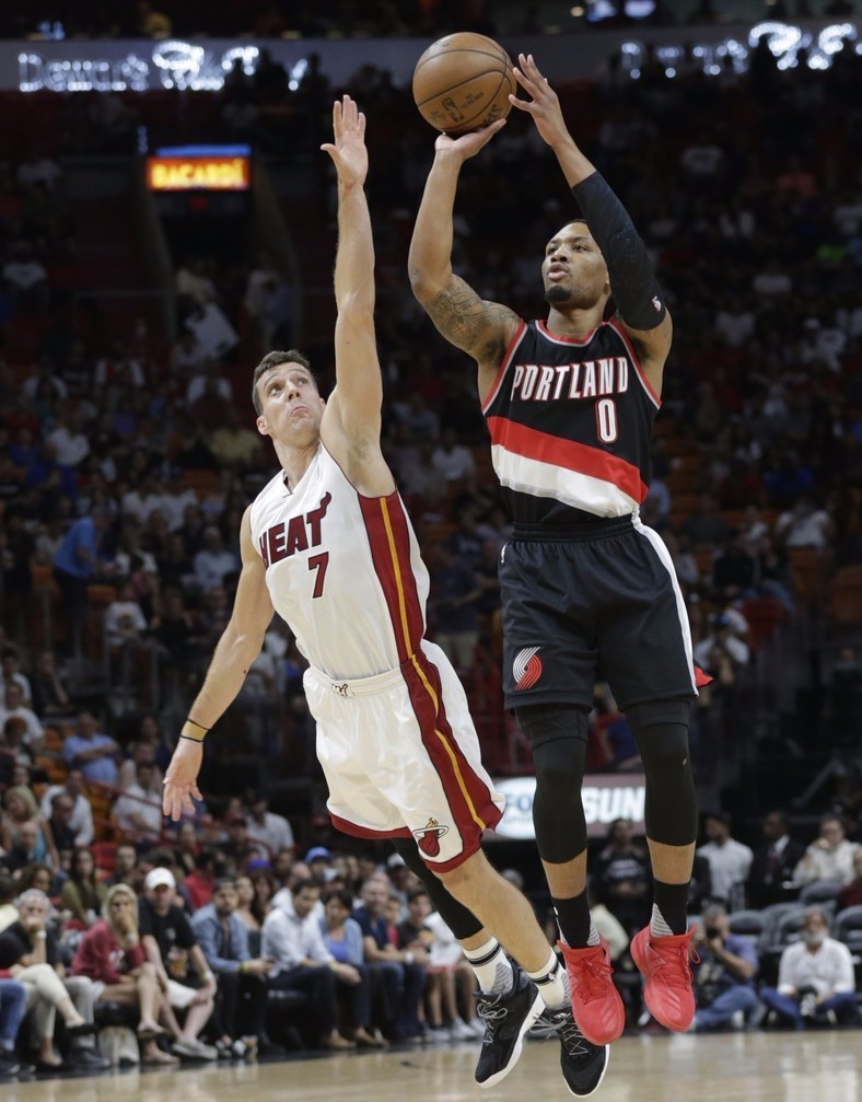 演再见一击 演再见一击